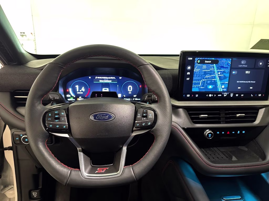 2025 Star White Metallic Tri-Coat Ford Explorer ST 4X4 SUV