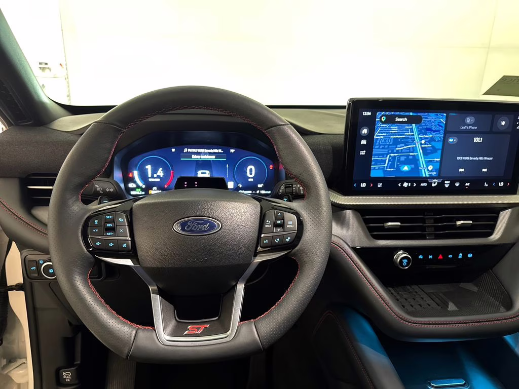 2025 Star White Metallic Tri-Coat Ford Explorer ST 4X4 SUV