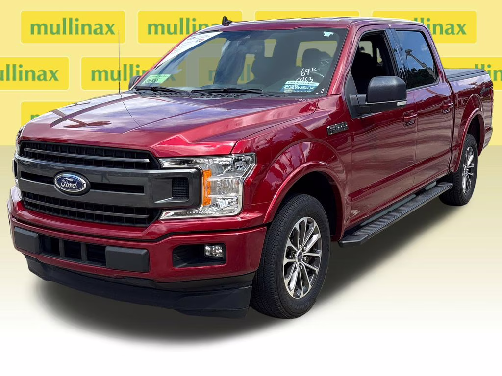 2019 Ruby Red Metallic Tinted Clearcoat Ford F-150 XLT RWD Truck