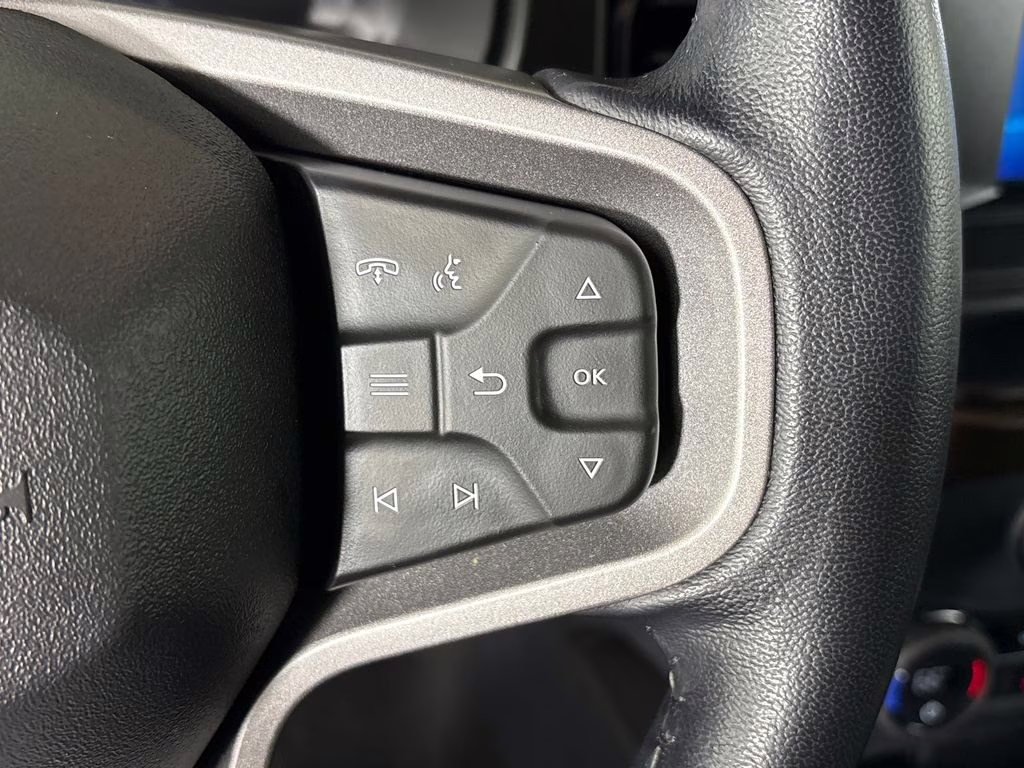 2023 Oxford White Ford Bronco Outer Banks 4X4 SUV