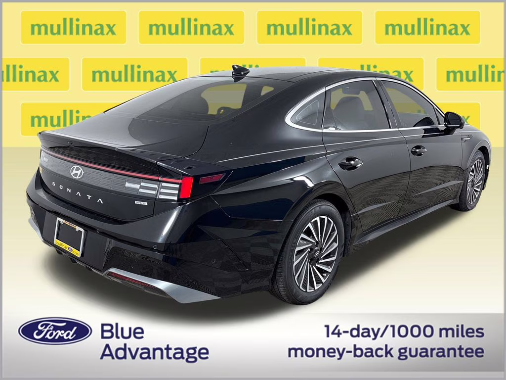 2024 Onyx Black Hyundai Sonata Hybrid Limited FWD Sedan