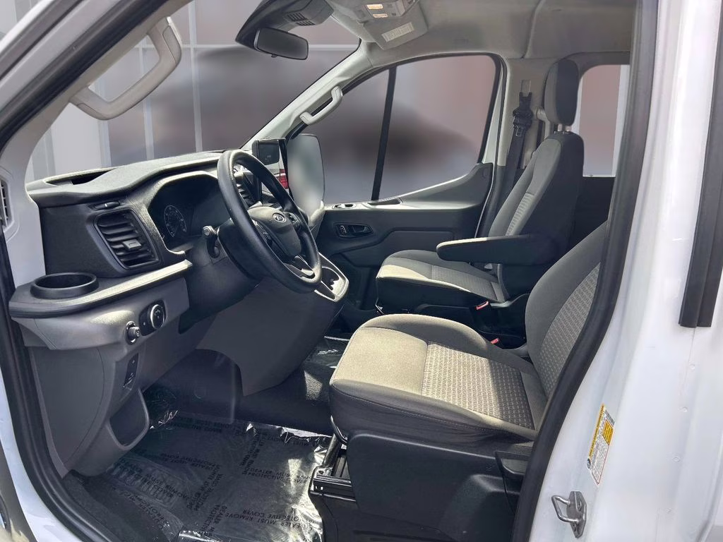 2024 Oxford White Ford Transit-350 XLT RWD Crossover