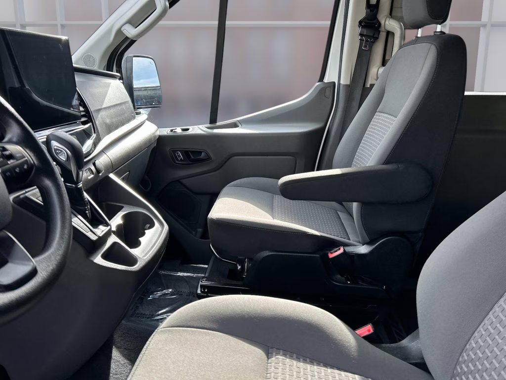 2024 Oxford White Ford Transit-350 XLT RWD Crossover