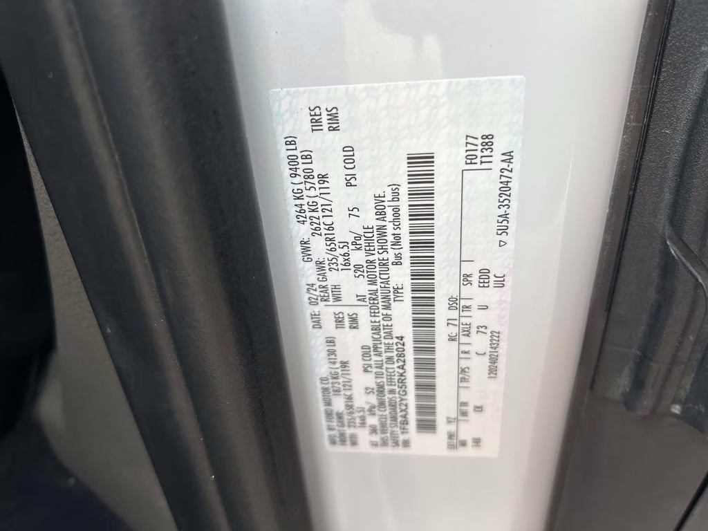 2024 Oxford White Ford Transit-350 XLT RWD Crossover