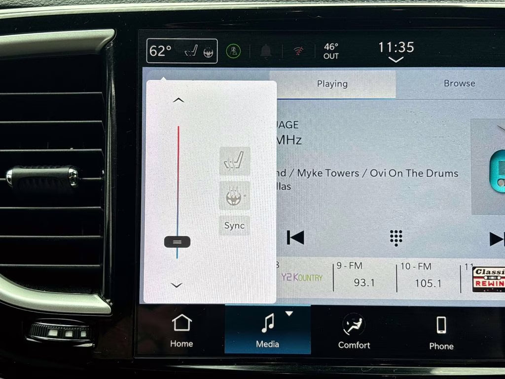 2025 Bright White Clearcoat Chrysler Pacifica Select FWD Van