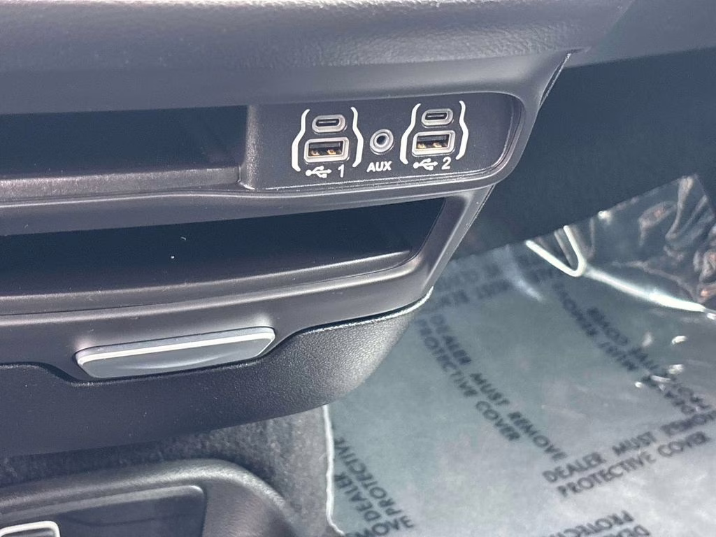 2025 Bright White Clearcoat Chrysler Pacifica Select FWD Van