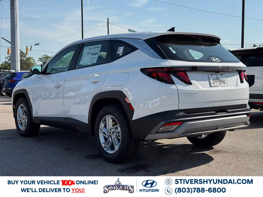 2026 White Pearl Hyundai Tucson SE FWD SUV