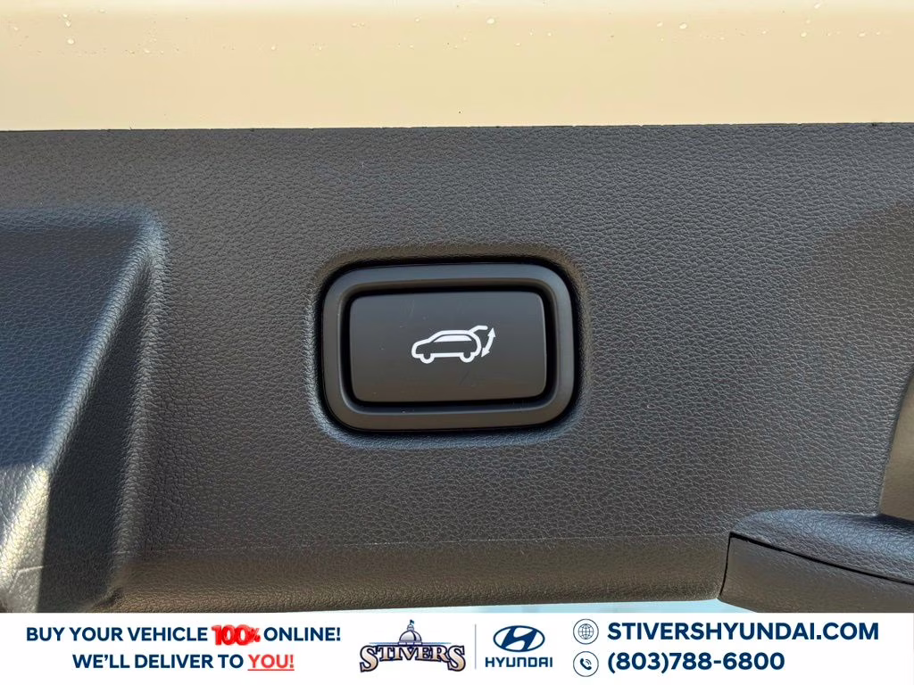 2026 White Pearl Hyundai Tucson SEL FWD SUV