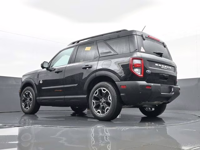 2025 Shadow Black Ford Bronco Sport Outer Banks 4X4 SUV