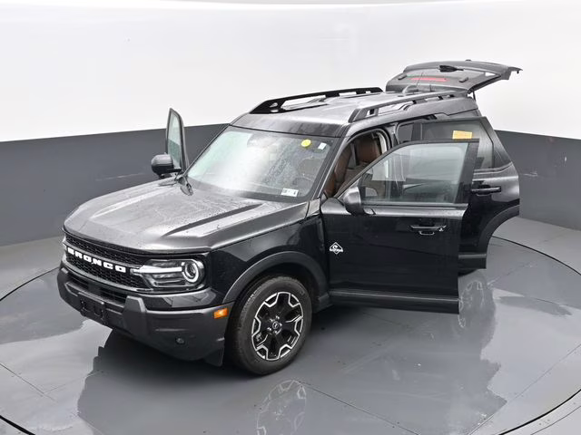 2025 Shadow Black Ford Bronco Sport Outer Banks 4X4 SUV