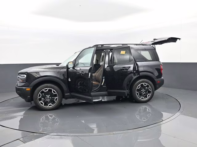 2025 Shadow Black Ford Bronco Sport Outer Banks 4X4 SUV