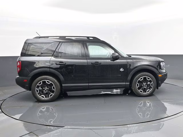 2025 Shadow Black Ford Bronco Sport Outer Banks 4X4 SUV