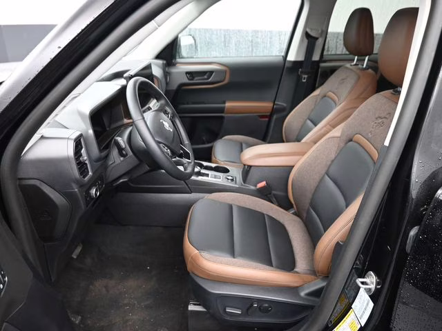 2025 Shadow Black Ford Bronco Sport Outer Banks 4X4 SUV