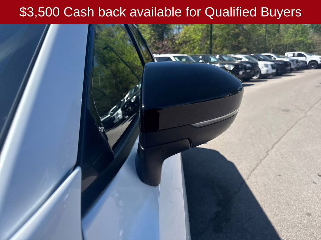 2026 Everest White Pearl Tricoat Nissan Pathfinder Rock Creek 4X4 SUV