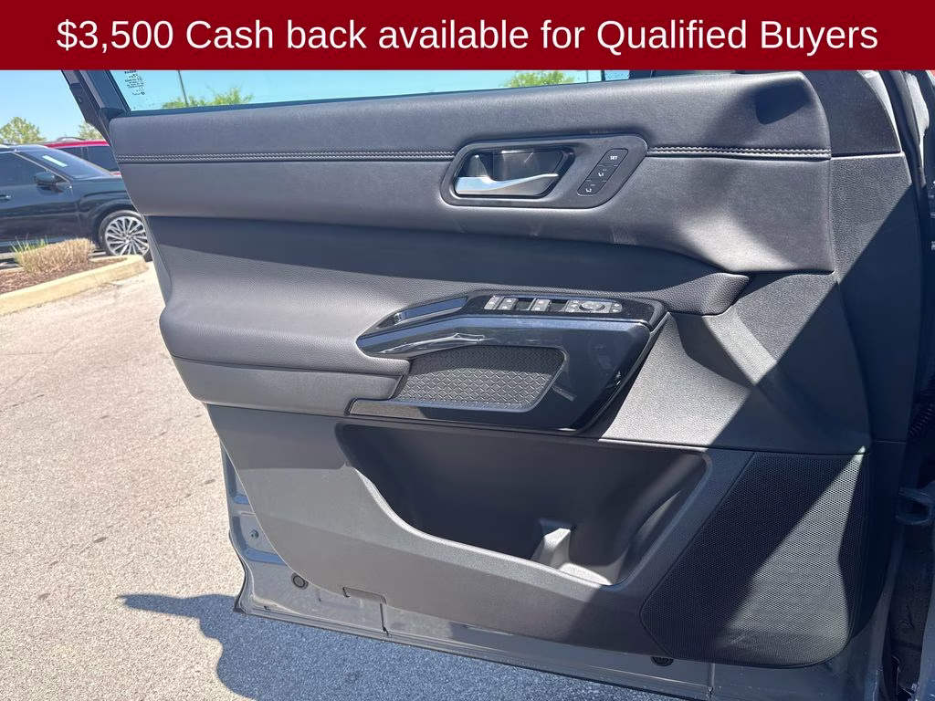 2026 Boulder Gray/Super Black Nissan Pathfinder Platinum 4X4 SUV