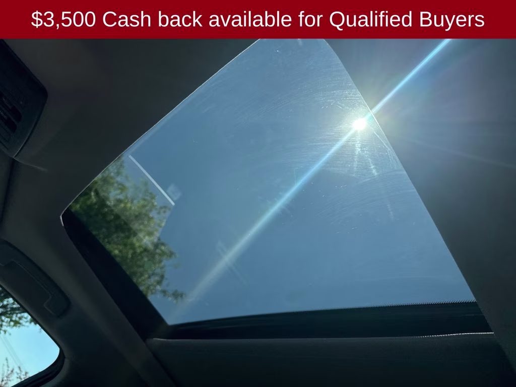 2026 Boulder Gray/Super Black Nissan Pathfinder Platinum 4X4 SUV