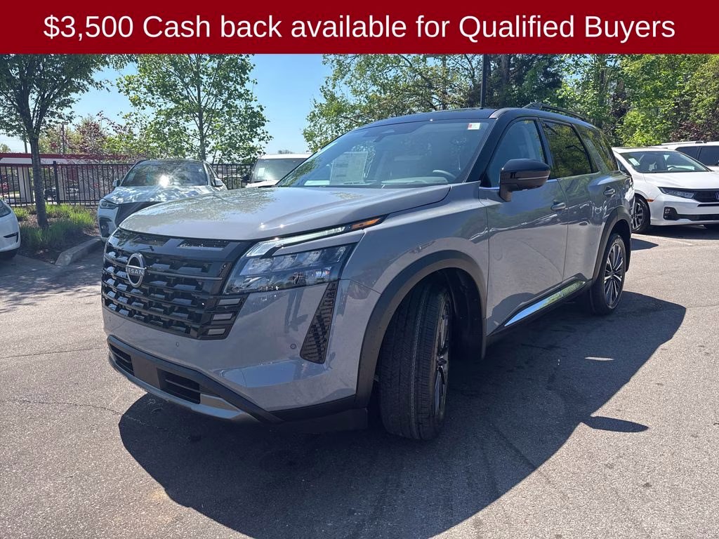 2026 Boulder Gray/Super Black Nissan Pathfinder Platinum 4X4 SUV