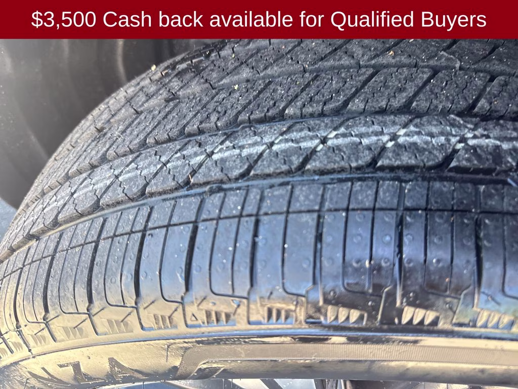 2026 Boulder Gray/Super Black Nissan Pathfinder Platinum 4X4 SUV