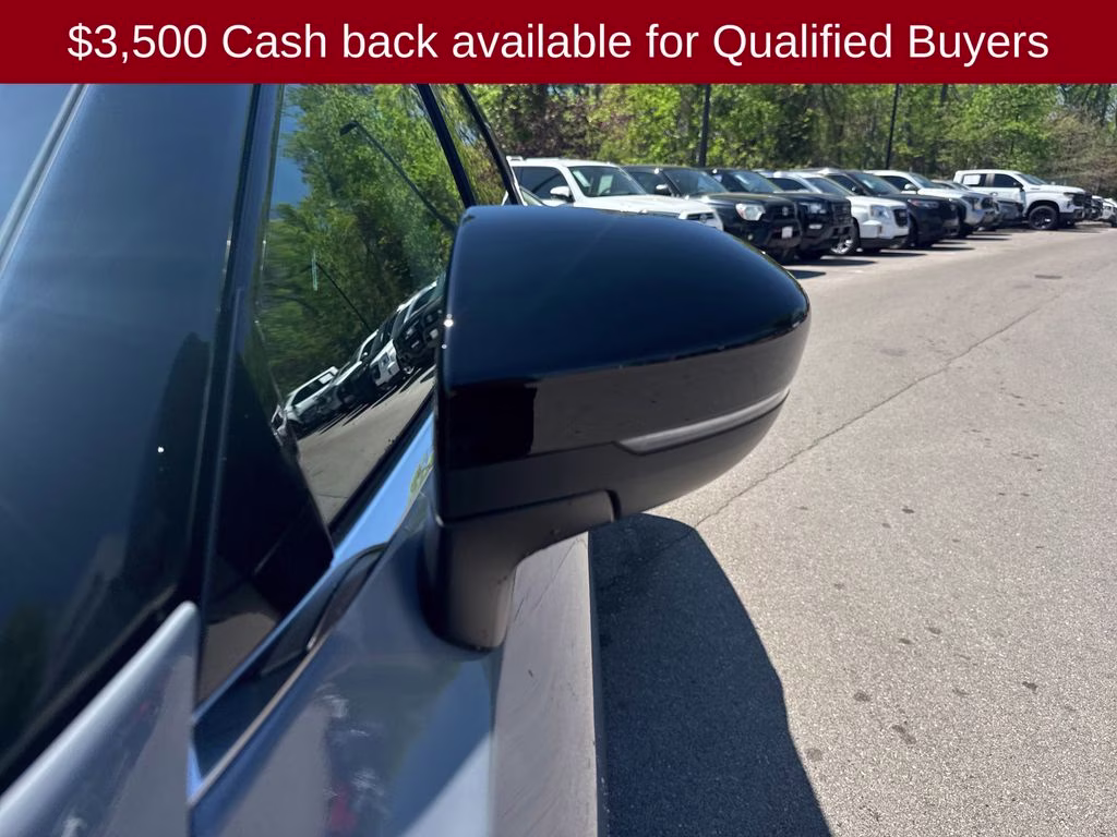 2026 Boulder Gray/Super Black Nissan Pathfinder Platinum 4X4 SUV
