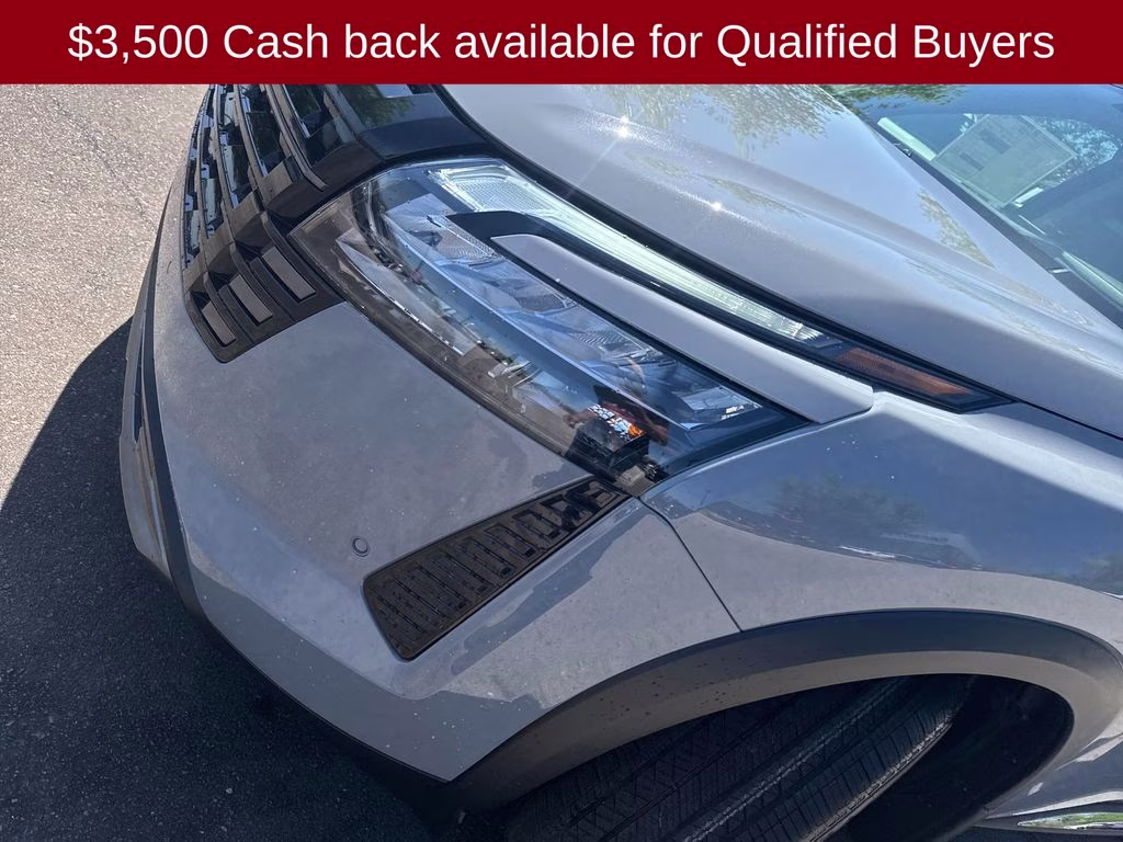 2026 Boulder Gray/Super Black Nissan Pathfinder Platinum 4X4 SUV