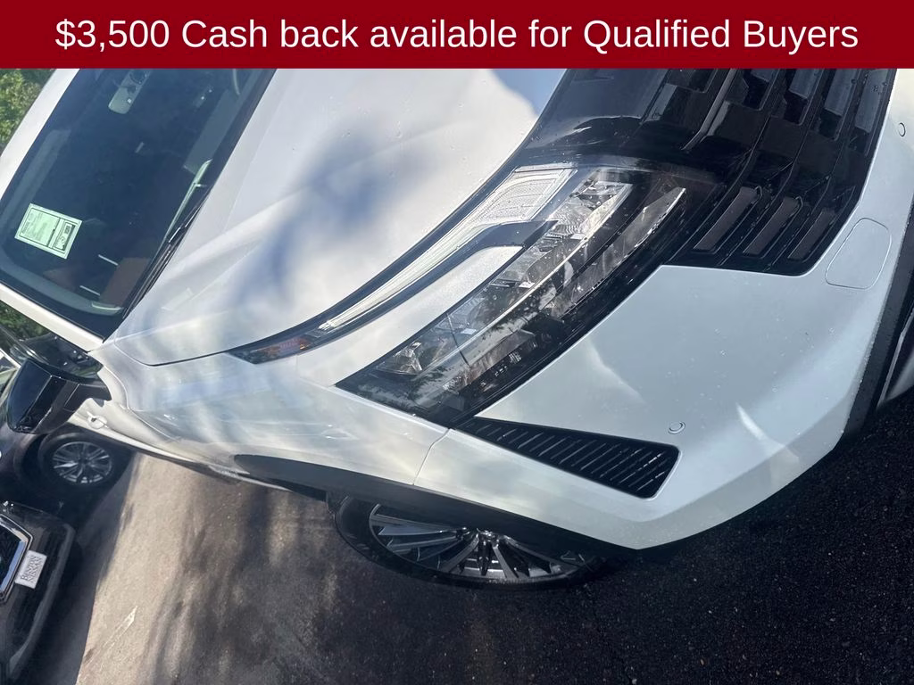 2026 Everest White Pearl Tricoat Nissan Pathfinder Platinum 4X4 SUV