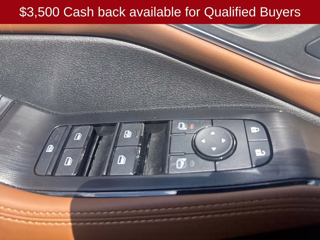 2026 Everest White Pearl/Super Black Nissan Rogue Platinum AWD SUV