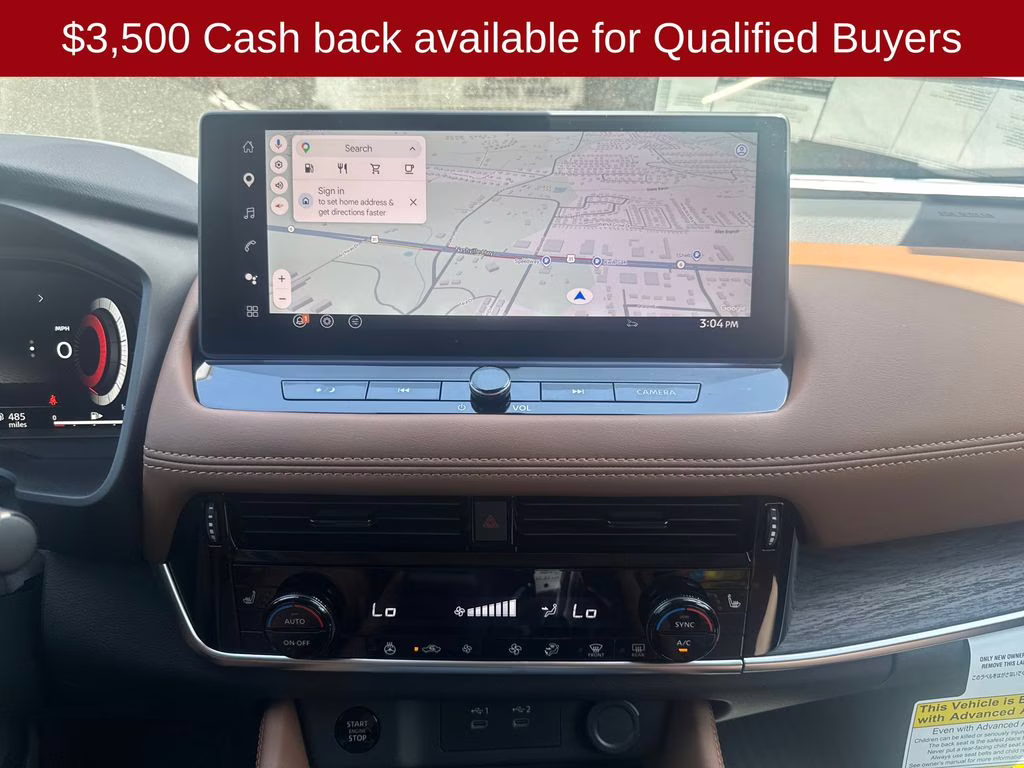 2026 Everest White Pearl/Super Black Nissan Rogue Platinum AWD SUV