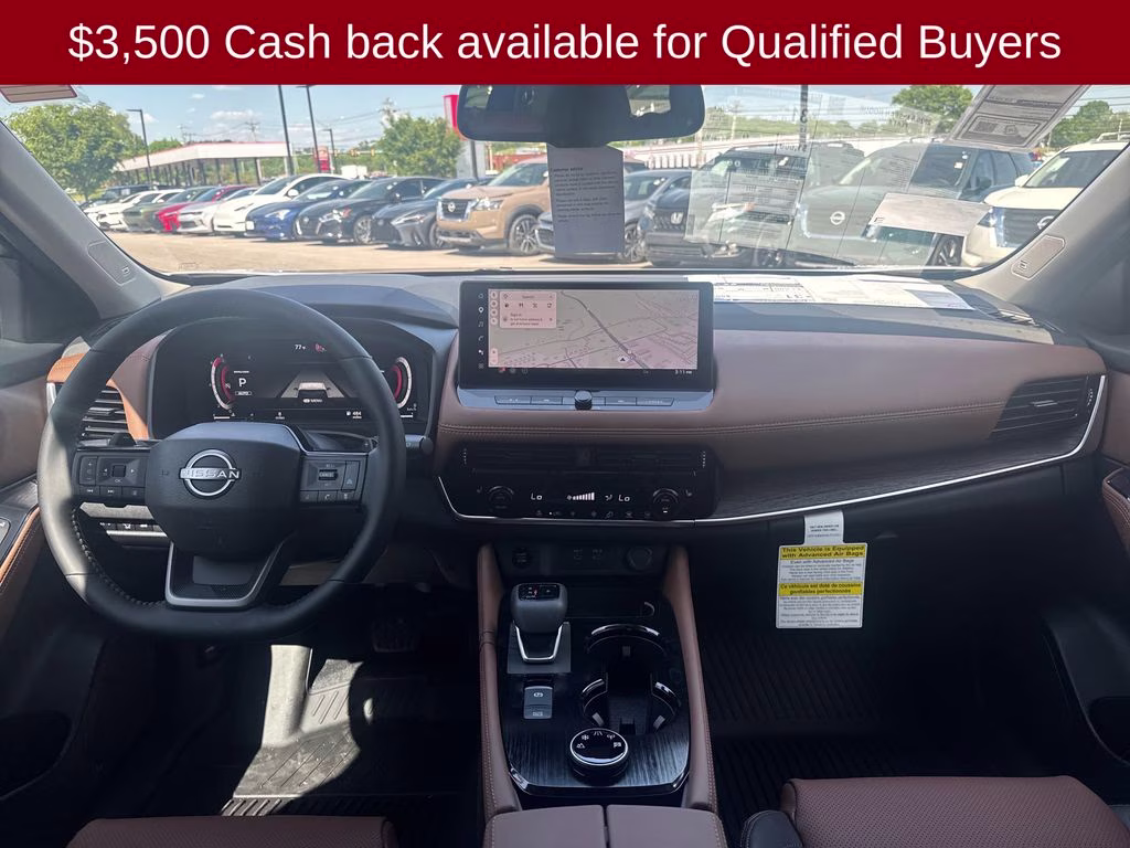 2026 Everest White Pearl/Super Black Nissan Rogue Platinum AWD SUV
