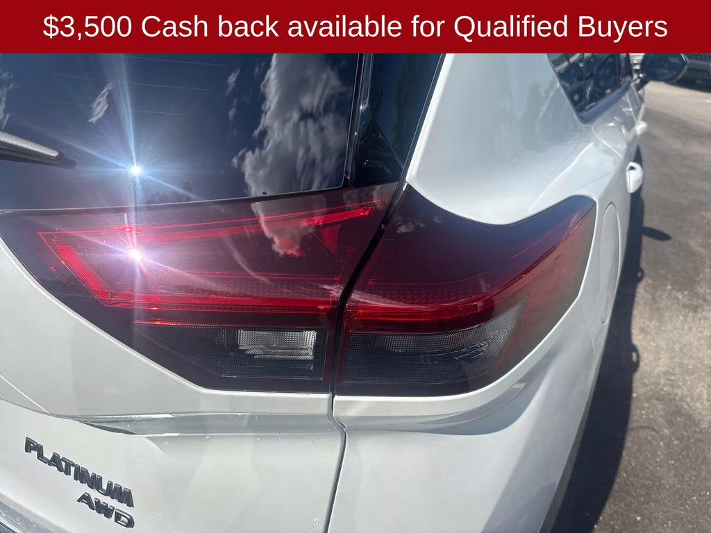 2026 Everest White Pearl/Super Black Nissan Rogue Platinum AWD SUV