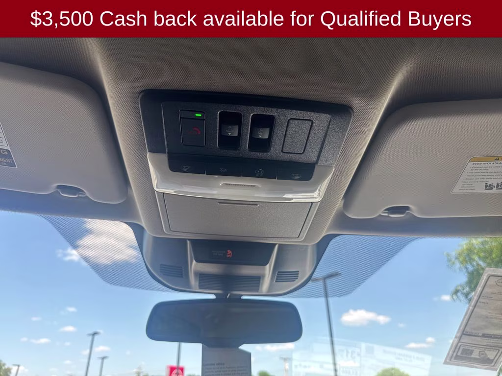 2026 Everest White Pearl/Super Black Nissan Rogue Platinum AWD SUV