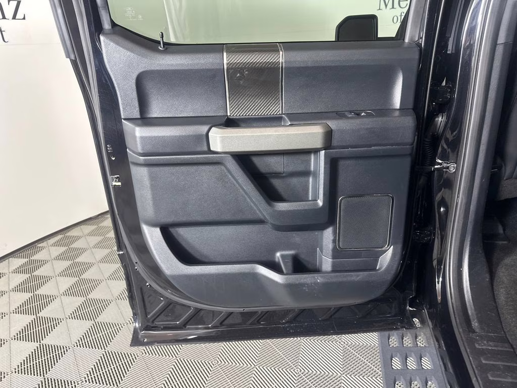 2020 Agate Black Metallic Ford F-150 Raptor 4X4 Truck