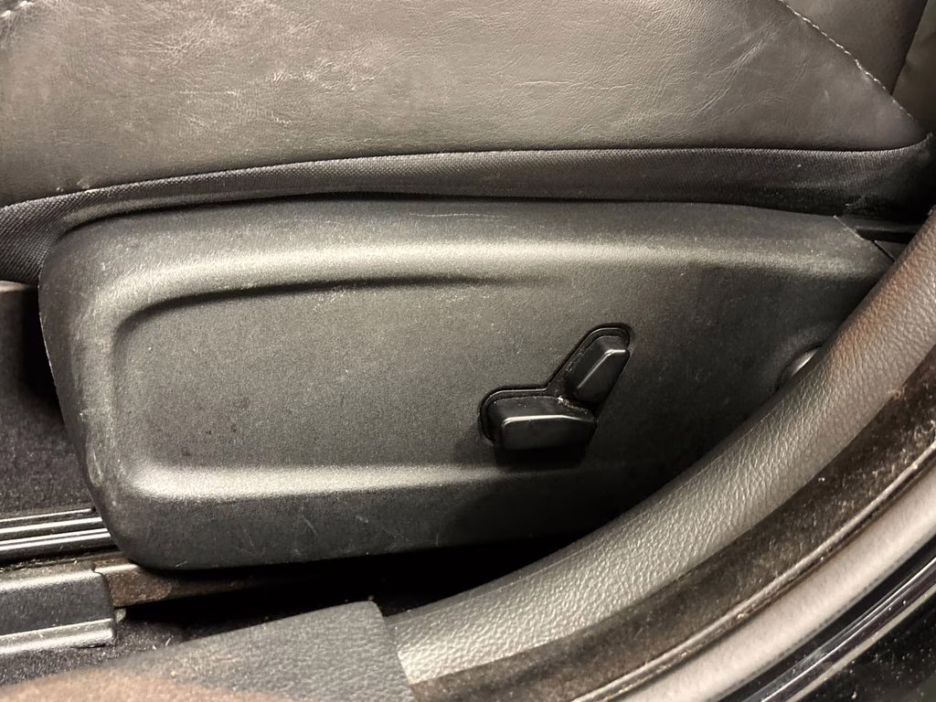 2019 Pitch Black Clearcoat Dodge Charger R/T RWD Sedan