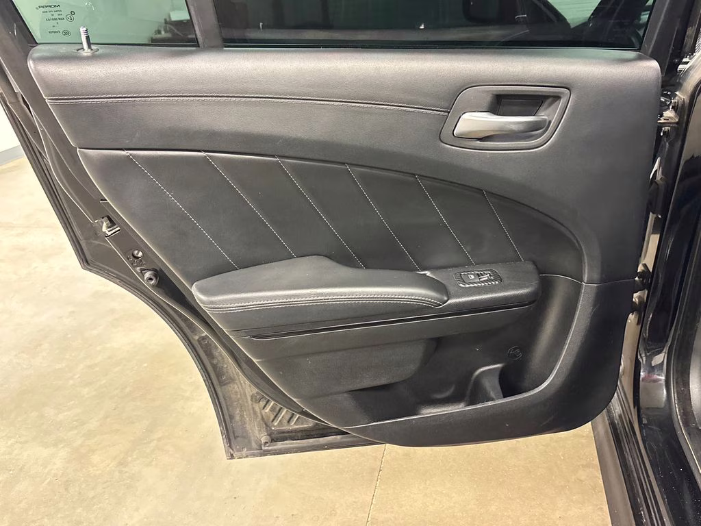2019 Pitch Black Clearcoat Dodge Charger R/T RWD Sedan