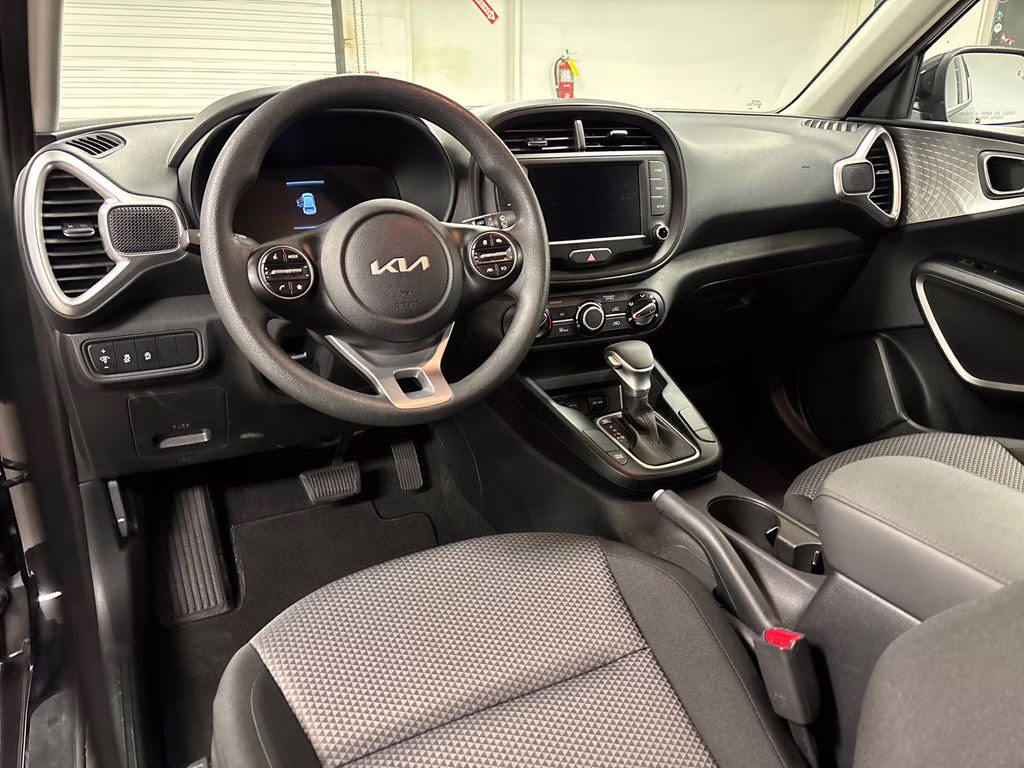 2025 Fusion Black Kia Soul LX FWD Hatchback