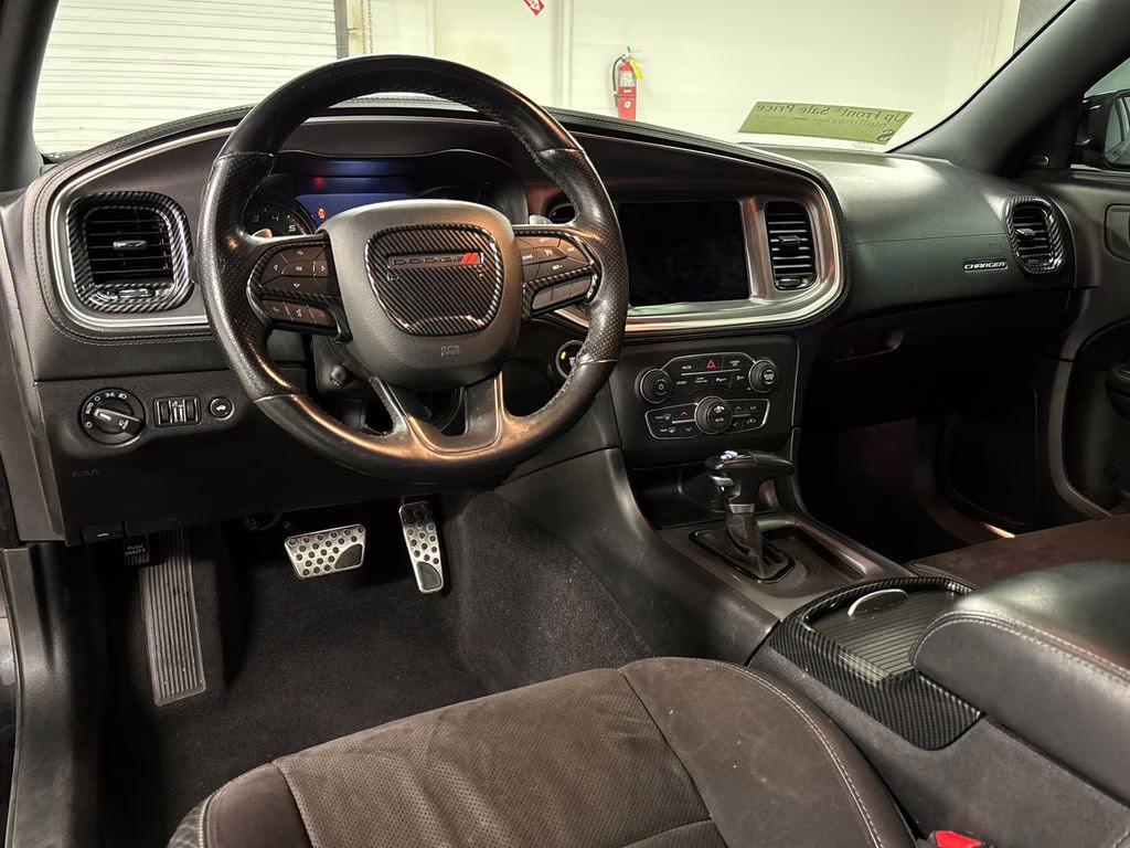 2019 Pitch Black Clearcoat Dodge Charger R/T RWD Sedan