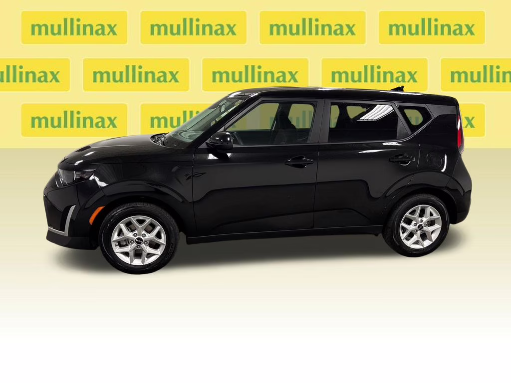 2025 Fusion Black Kia Soul LX FWD Hatchback