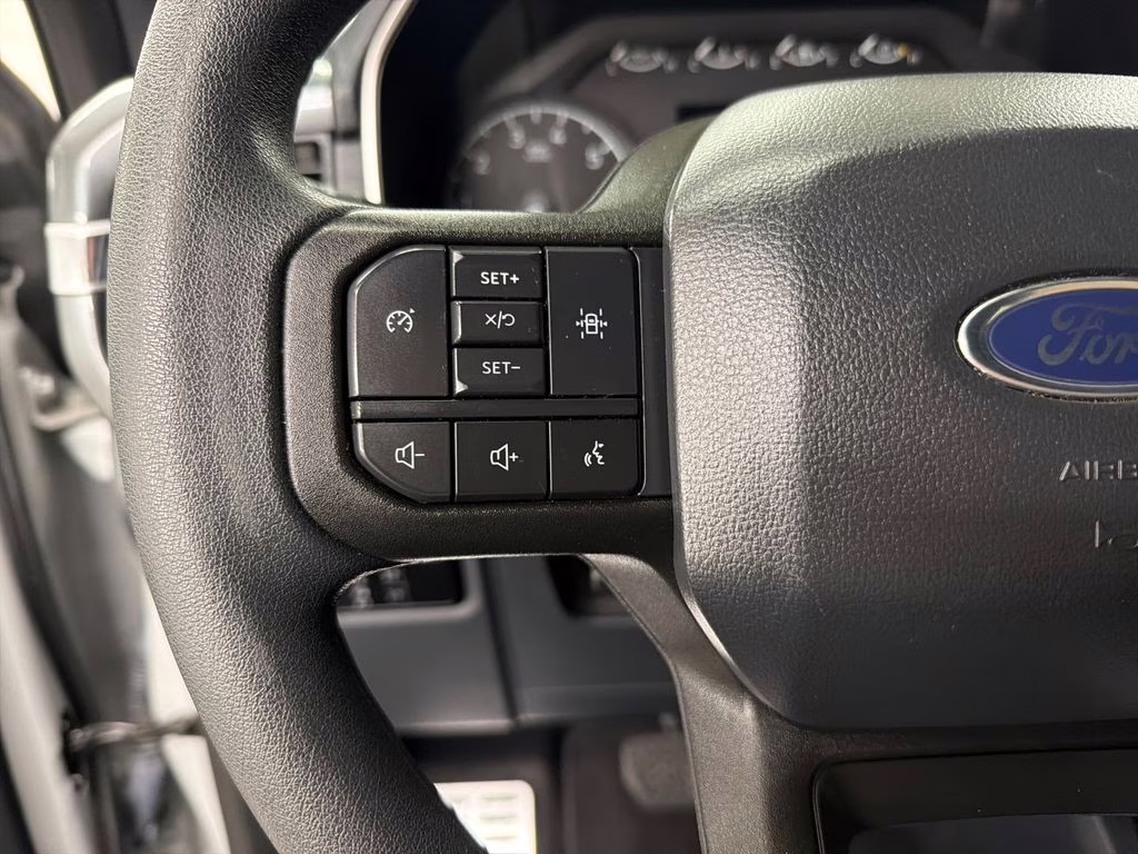 2023 Avalanche Ford F-150 XL RWD Truck