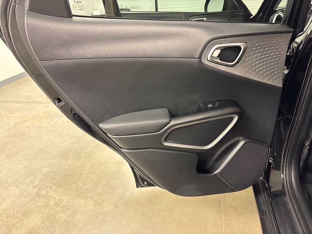 2025 Fusion Black Kia Soul LX FWD Hatchback