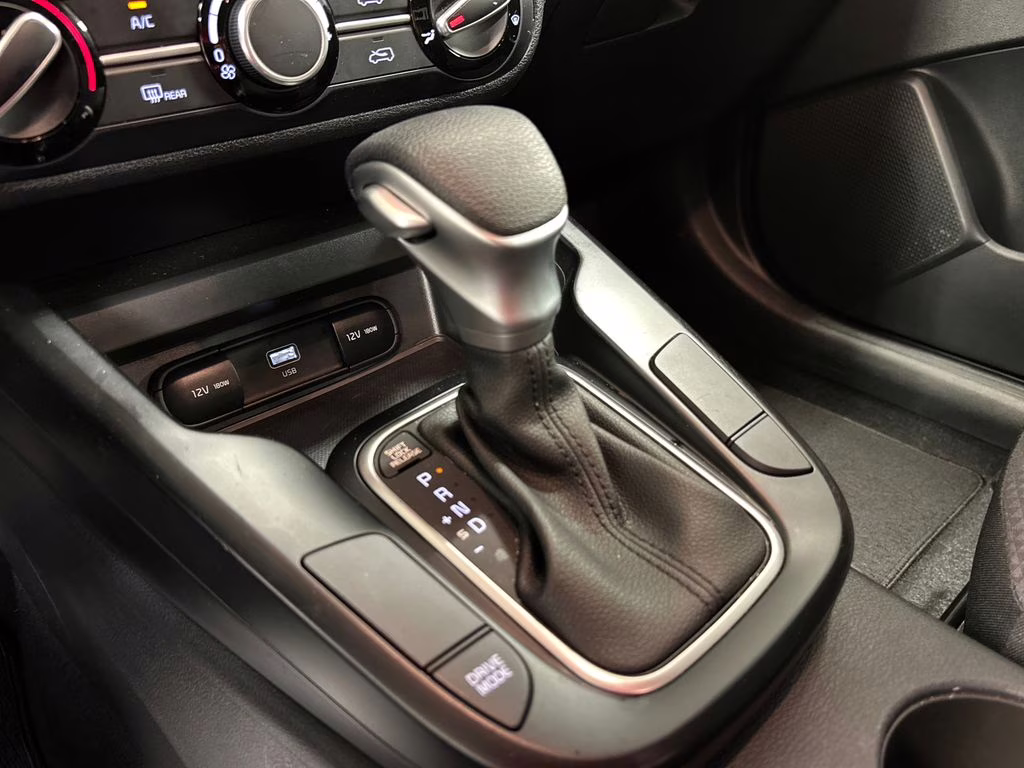 2025 Fusion Black Kia Soul LX FWD Hatchback