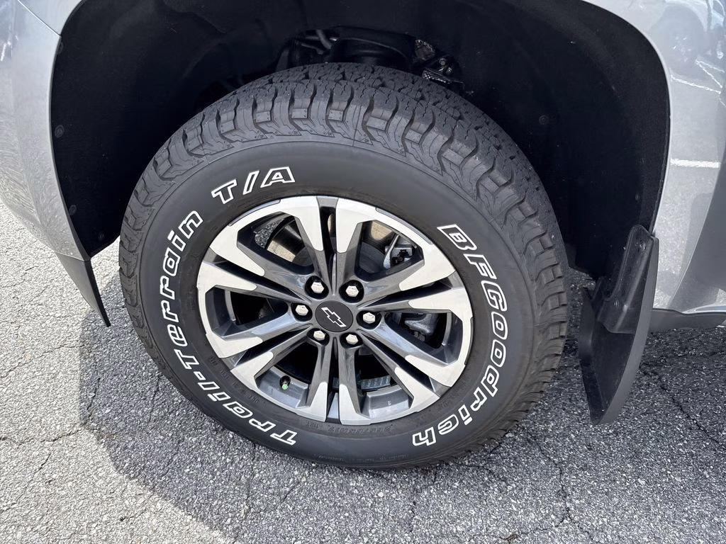 2022 Satin Steel Metallic Chevrolet Colorado Z71 4X4 Truck
