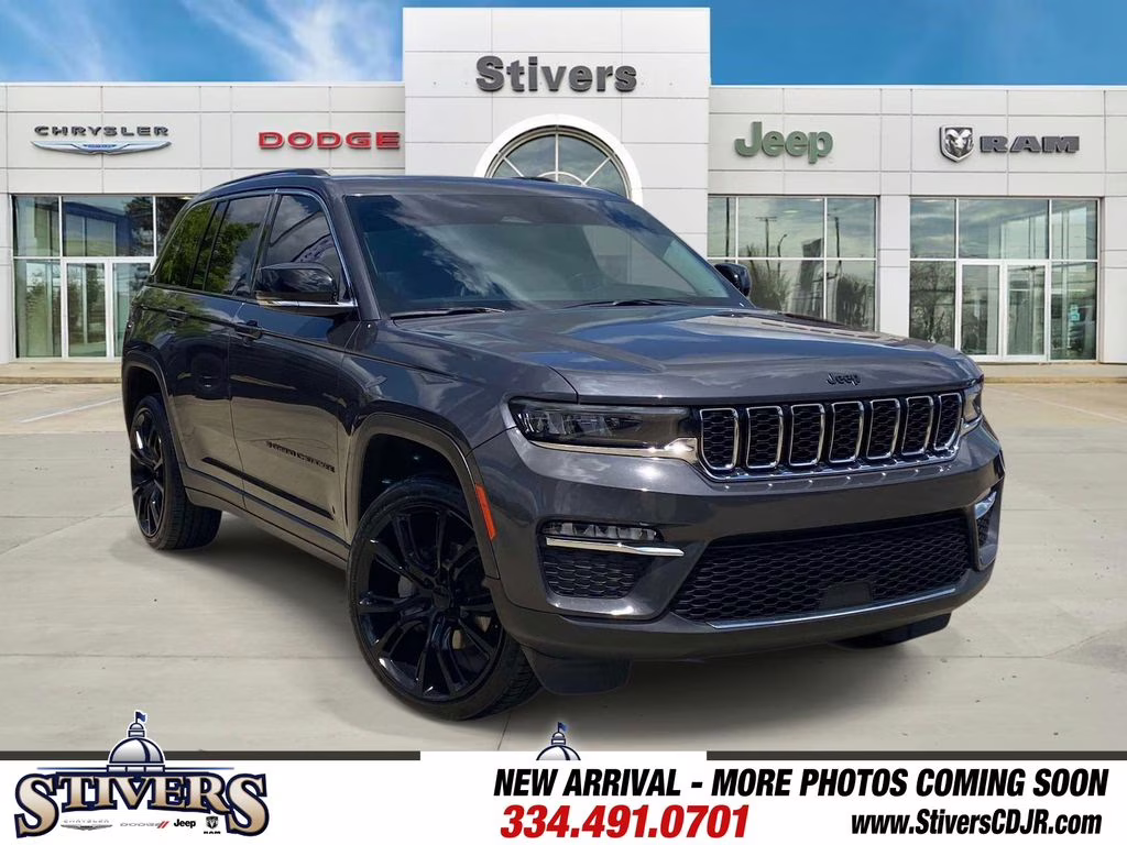 2022 Baltic Gray Metallic Clearcoat Jeep Grand Cherokee Limited RWD SUV