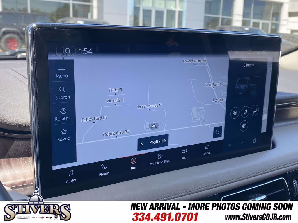 2022 White Metallic Lincoln Nautilus Reserve AWD SUV