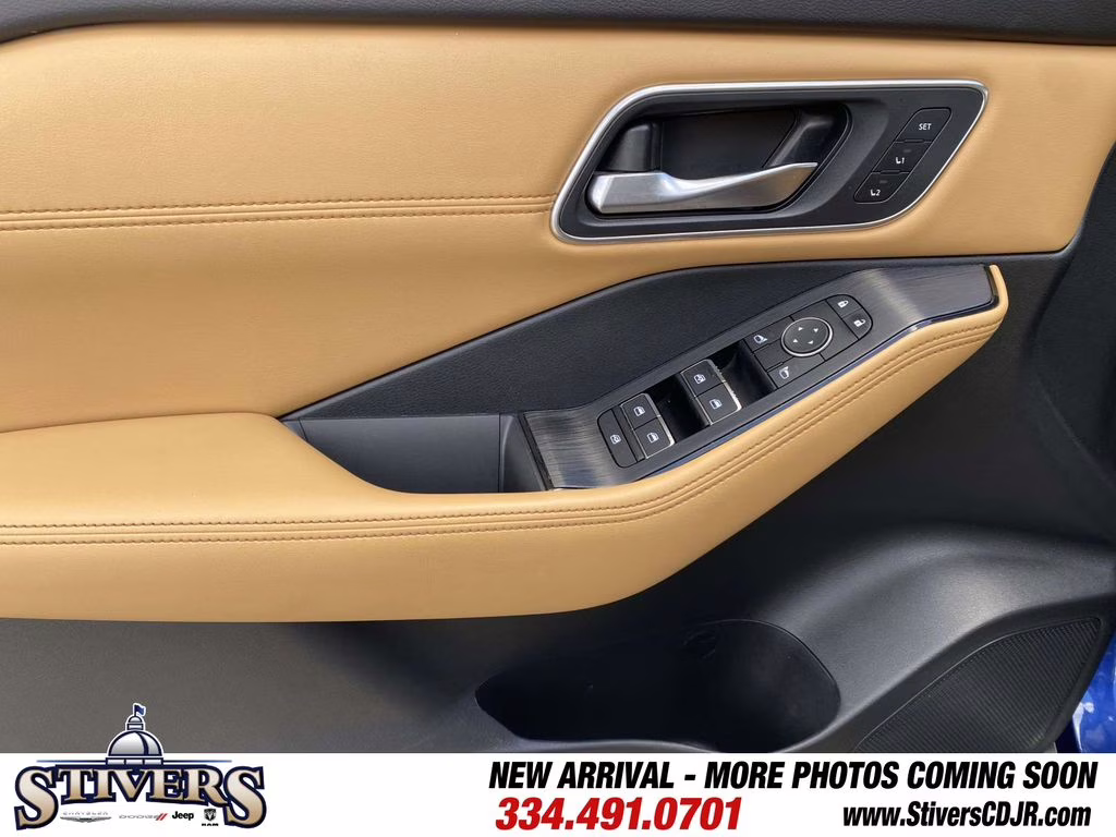 2023 Caspian Blue Metallic/Super Black Nissan Rogue Platinum FWD SUV