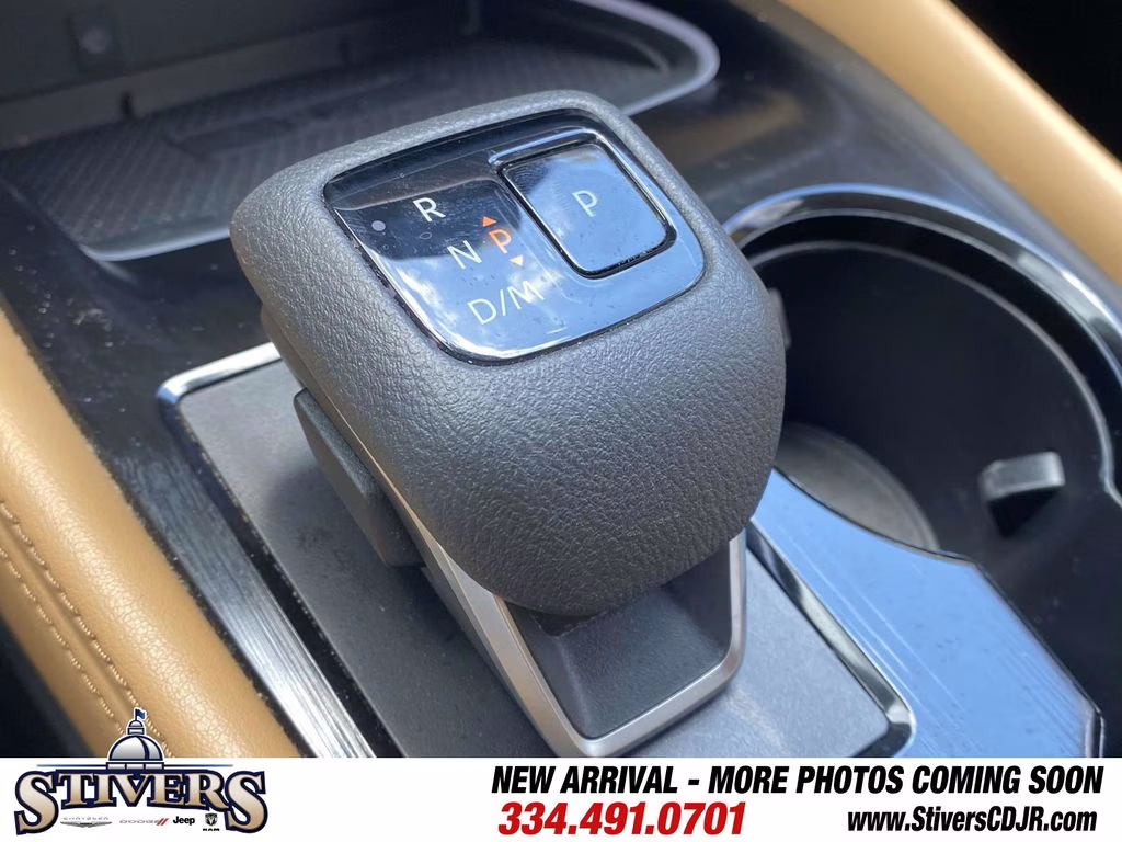 2023 Caspian Blue Metallic/Super Black Nissan Rogue Platinum FWD SUV