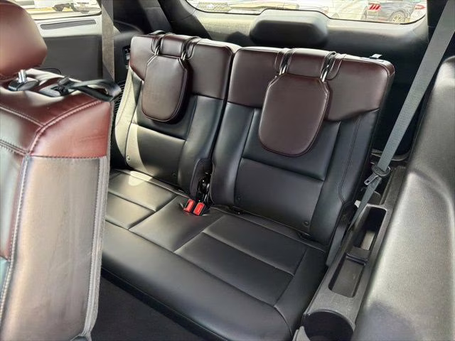 2020 Magnetic Ford Explorer Platinum 4X4 SUV