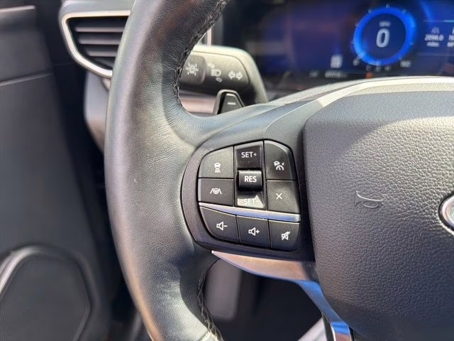 2020 Magnetic Ford Explorer Platinum 4X4 SUV