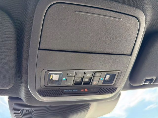 2020 Magnetic Ford Explorer Platinum 4X4 SUV