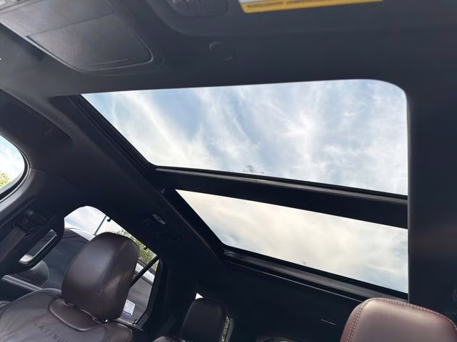2020 Magnetic Ford Explorer Platinum 4X4 SUV