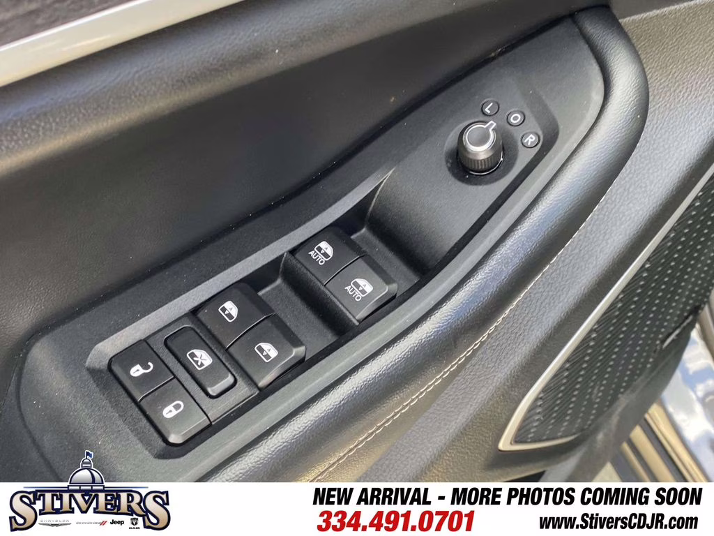 2022 Baltic Gray Metallic Clearcoat Jeep Grand Cherokee Limited RWD SUV