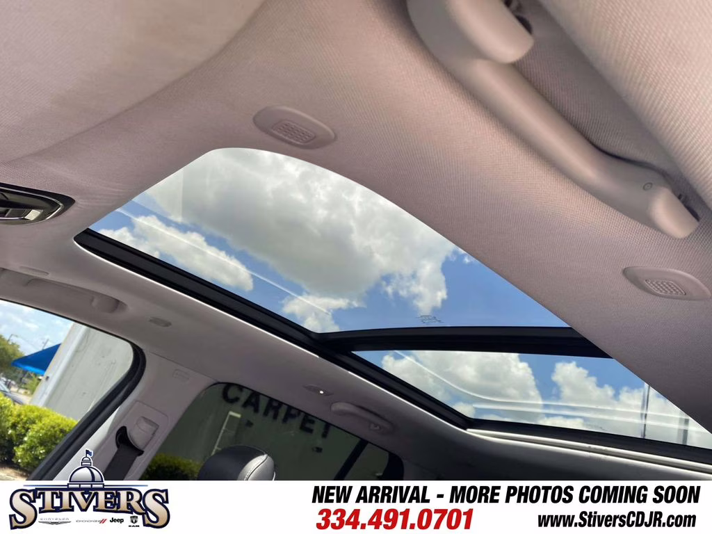 2022 Baltic Gray Metallic Clearcoat Jeep Grand Cherokee Limited RWD SUV